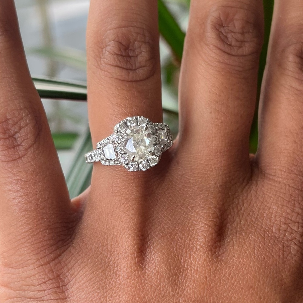 2.13 cts 18k White Gold Henri Daussi Engagement Ring Size 5.75